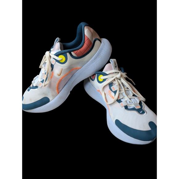 Nike Womens React Escape Run DH2512-100 Pink Running Shoes Sneakers Size 9 - Picture 4 of 8